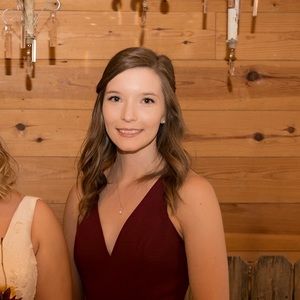 Meet your Posher, Kelly